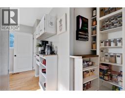 36 HILLTOP Drive - 15