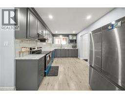 42 TUPPER Crescent - 7