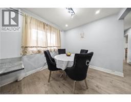 42 TUPPER Crescent - 9