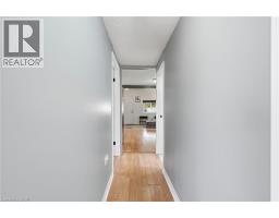 12 OUSE Street S - 13