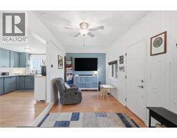 12 OUSE Street S - 17