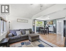 12 OUSE Street S - 19