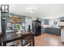 12 OUSE Street S - 21