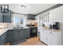 12 OUSE Street S - 24