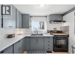 12 OUSE Street S - 25