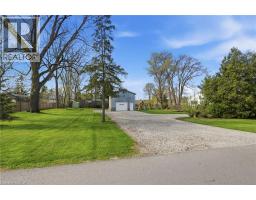 12 OUSE Street S - 3