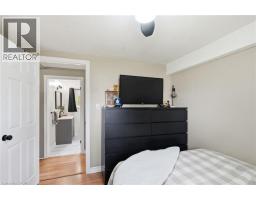 12 OUSE Street S - 34