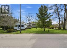 12 OUSE Street S - 4