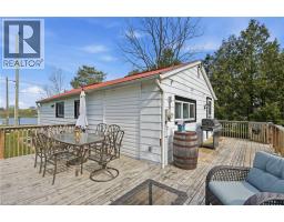 12 OUSE Street S - 8