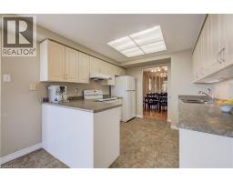 265 WESTCOURT Place UnitNo. 702 - 21