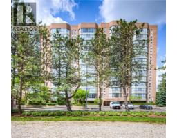 265 WESTCOURT Place UnitNo. 702 - 4