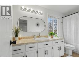 7 WYCLIFFE Place - 24