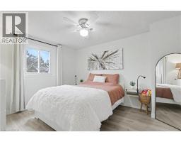 7 WYCLIFFE Place - 26