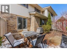 375 KINGSCOURT Drive UnitNo. 20 - 37