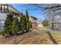 375 KINGSCOURT Drive UnitNo. 20 - 39