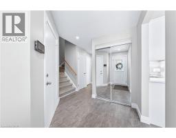 375 KINGSCOURT Drive UnitNo. 20 - 5