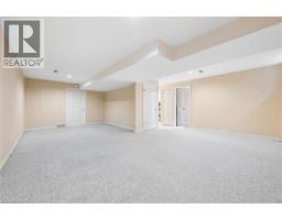 576 THORNDALE Drive - 18