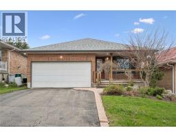 576 THORNDALE Drive - 2