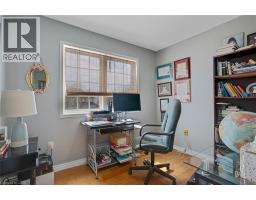 47 DRINKWATER Drive - 18