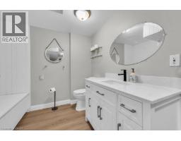 486 WINNIETT Street - 27