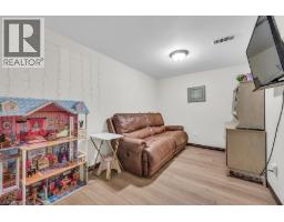 486 WINNIETT Street - 28