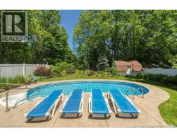 486 WINNIETT Street - 36