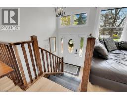 486 WINNIETT Street - 4