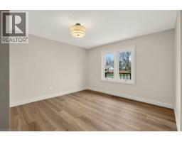 18 GARDEN Avenue - 20