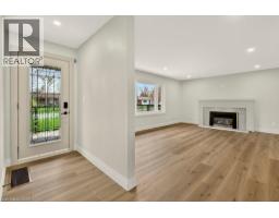 18 GARDEN Avenue - 3