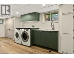 18 GARDEN Avenue - 32