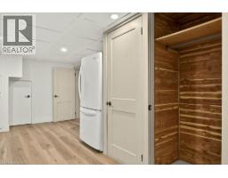 18 GARDEN Avenue - 34
