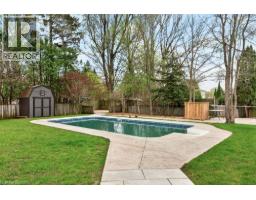 18 GARDEN Avenue - 39