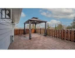 22 DUNDONALD Road - 23