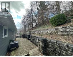 22 DUNDONALD Road - 37