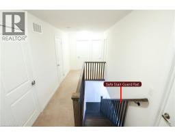 10 GEORGINA Street - 16