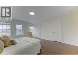 36 PRINCE ALBERT Boulevard - 13