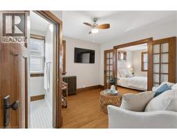 22 DELLROY Avenue - 14
