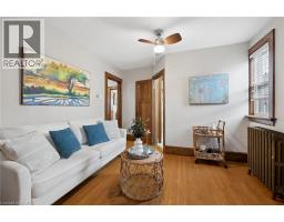22 DELLROY Avenue - 18