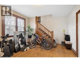 22 DELLROY Avenue - 27