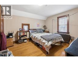22 DELLROY Avenue - 29