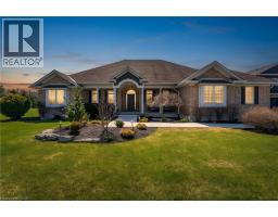 2 CLOVERLEA Crescent - 3