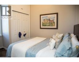 2016 PARK Street - 15