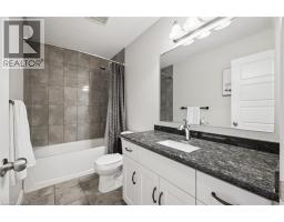 128 WILLIAM Street - 28
