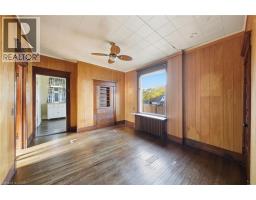 160 HEAD Street N - 15