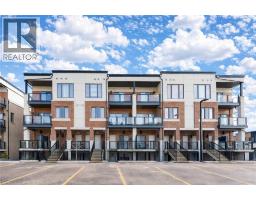 25 ISHERWOOD Avenue UnitNo. 87 - 1
