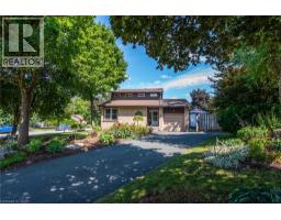 8 Pickwick Place, MLS 40774998