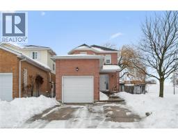 4 Northmanor Crescent, MLS 40796458