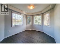 20 MCCONKEY Crescent - 10