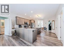 375 MITCHELL Road S UnitNo. 19 - 11