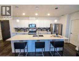 38 HARBOUR Street UnitNo. PH412 - 11